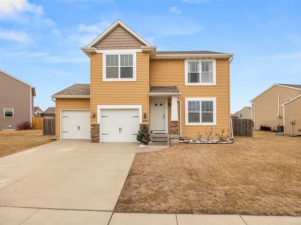 3204 Birch St SW, Bondurant, IA 50035