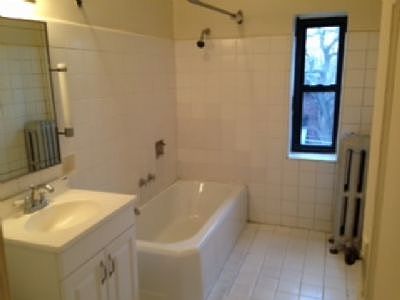 3rd image of 5136 S Kimbark Ave #4