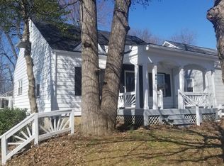 441 W Carter Ave, Clarksville, IN 47129