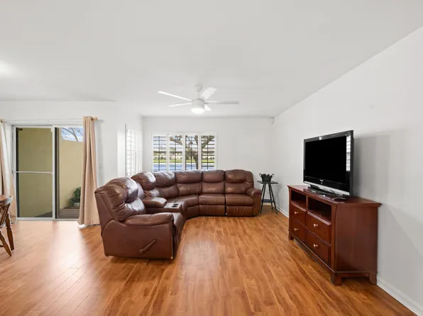 796 Imperial Lake Road, West Palm Beach, FL 33413
