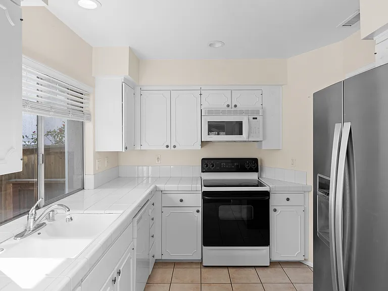 274 Boleroridge Pl — Photo 5