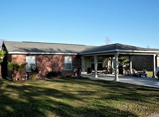 2022 Benedetto Ln, Port Allen, LA 70767