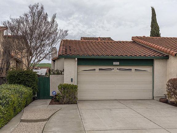 2nd image of 1028 Big Bear Ct