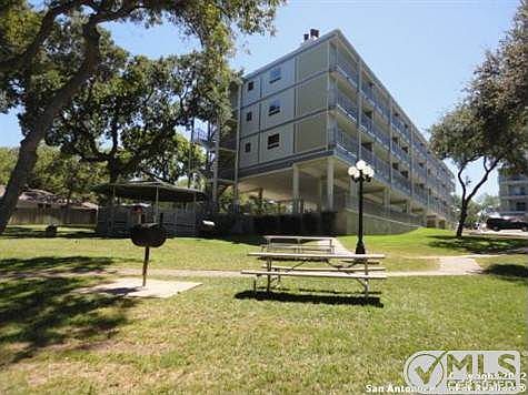 3rd image of 500 N Market St #302