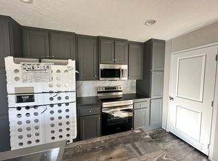 1043 J B Walker Rd, New Market, AL 35761
