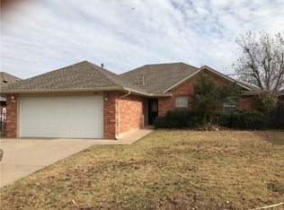 209 Sunrise Dr, Yukon, OK 73099