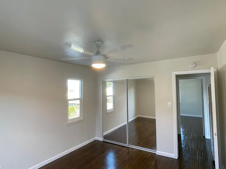 214 1/2 S Bushnell Ave — Photo 8