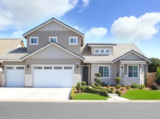 1533 N Middleburg Ln, Clovis, CA