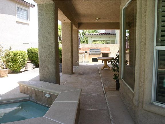 3rd image of 2232 Scarlet Rose Dr