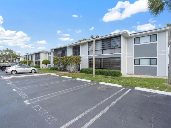 9729 Hammocks Blvd APT 106E, Miami, FL 33196