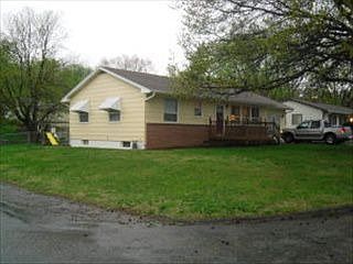 1st image of 2218 Valley Brook Ln