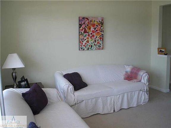 3rd image of 6245 Beechfield Dr