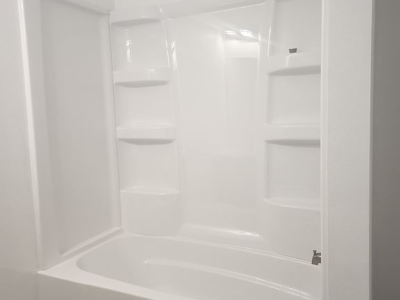 3rd image of 3409-11 Orleans Ave #3411