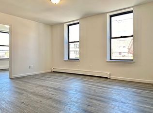 802 45th St #2F, Brooklyn, NY 11220