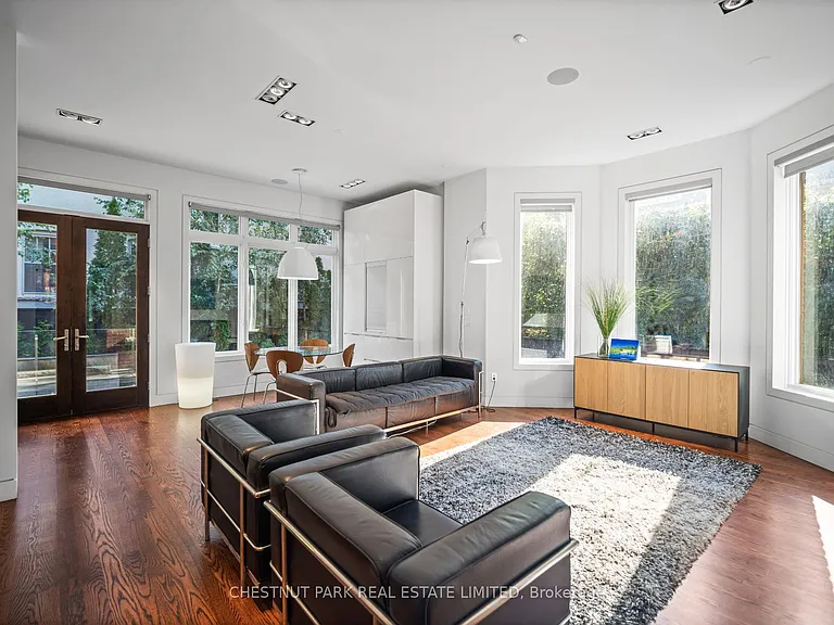 99 Crescent Rd — Photo 9