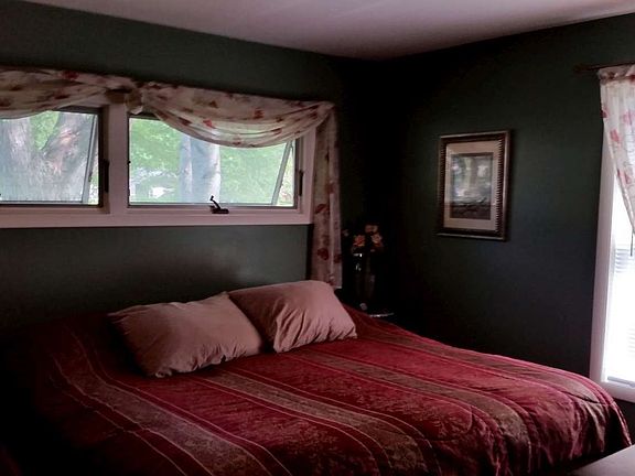 3rd image of 553 Wahlmont Dr
