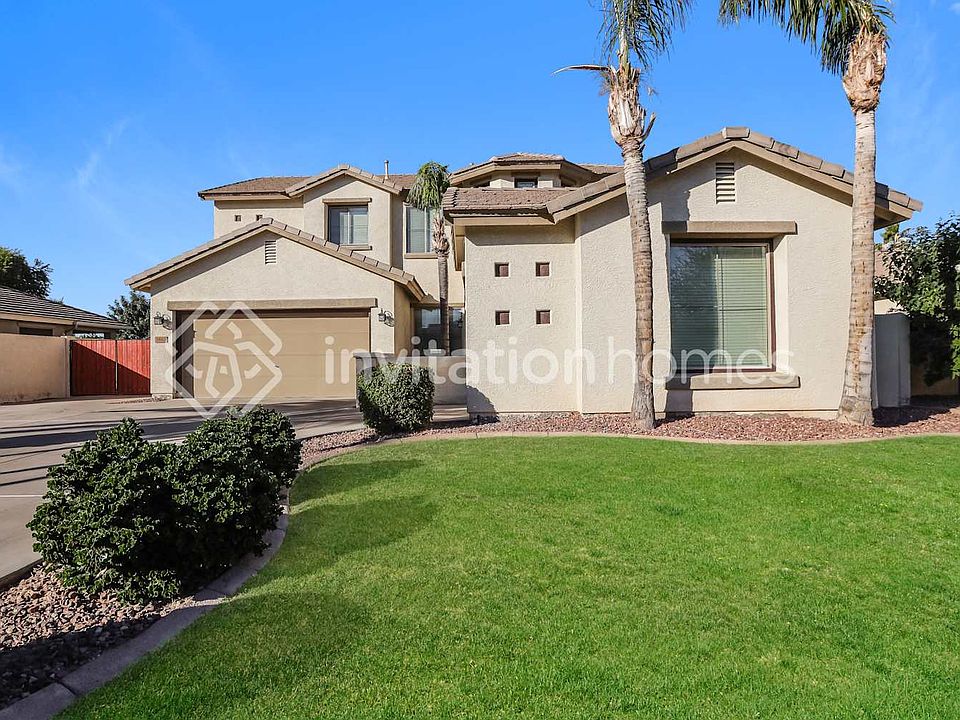 1st image of 3842 E Packard Dr