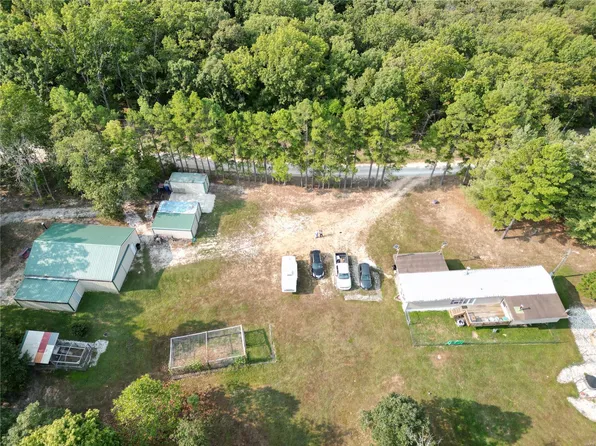 242 Gibson Creek Rd, Saint Clair, MO 63077