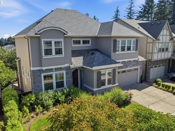 15388 SW Seine Dr, Tigard, OR 97224