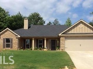 725 Lena Dr, Hoschton, GA 30548
