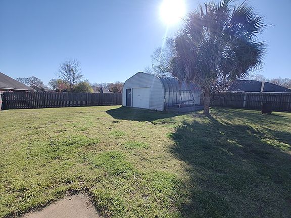 5th image of 3240 Arborwood Dr