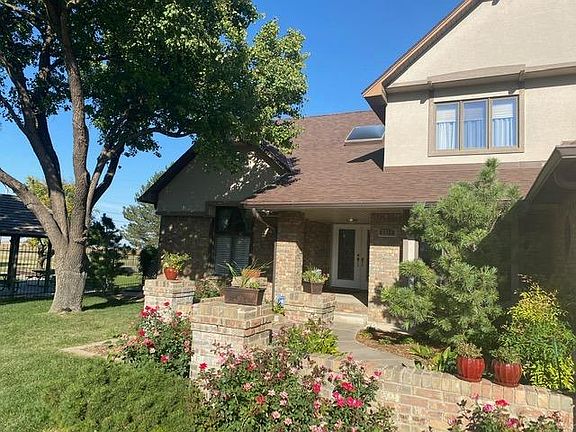 5th image of 2511 Lilac Dr