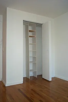 Rented by Tower Brokerage | media 82