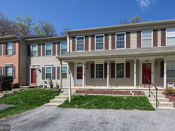 4th image of 604 Rockwood Dr