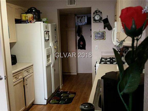 4th image of 8424 Blue Island Ave