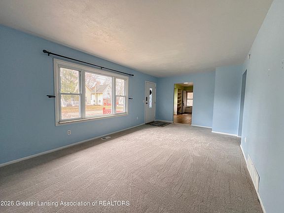 2nd image of 615 Broadway Ave