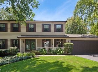 935 Savannah Cir, Naperville, IL