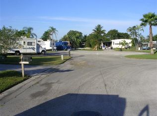 196 SE Riverbend St, Stuart, FL 34997