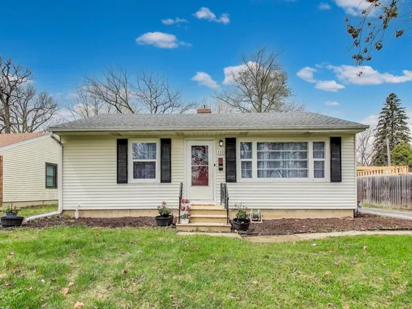 152 Tilton Park Dr, Dekalb, IL 60115