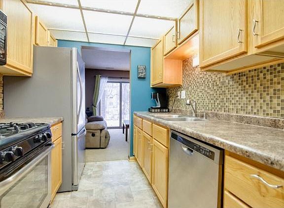 4th image of 5573 E Oberlin Cir