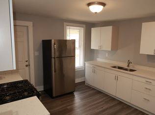 819 49th St #1, Kenosha, WI 53140