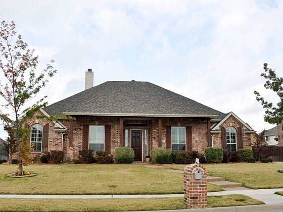 1st image of 615 Chalk Hill Ln