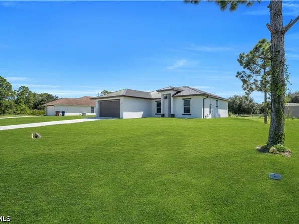 13 W 9th St, Lehigh Acres, FL 33972