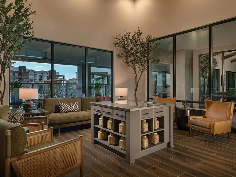 Weylyn Luxury Apartments — Photo 14