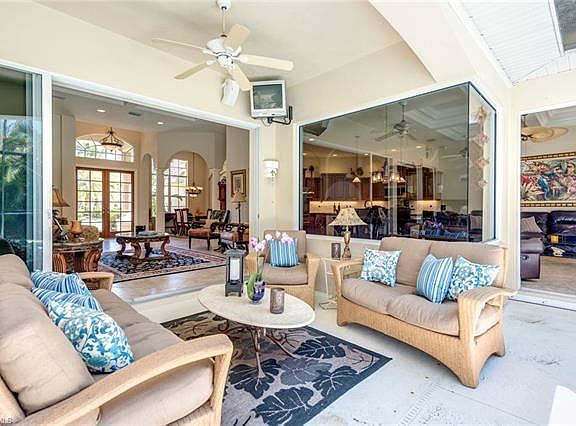 5th image of 28492 Del Lago Way