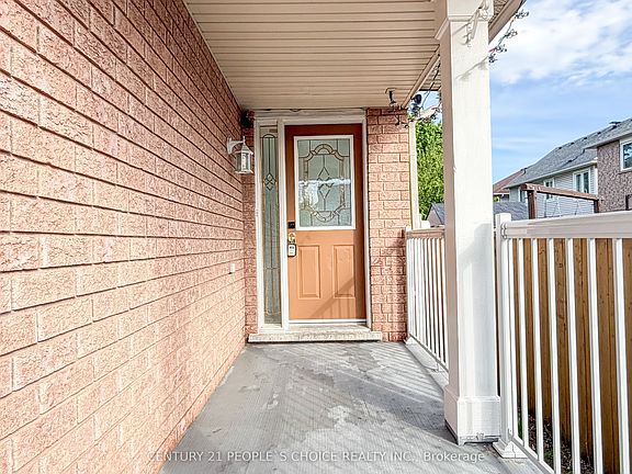 3rd image of 19 Morgandale Rd