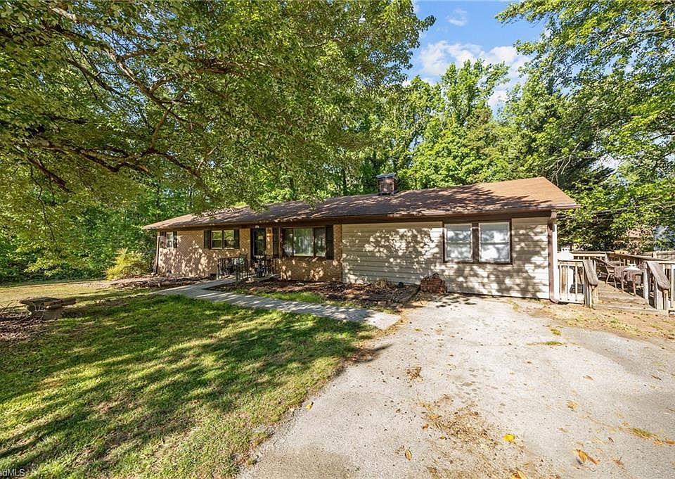 1st image of 4206 Barrett Dr