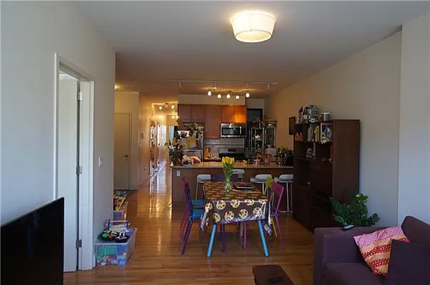 Rented by Avenue Sotheby's International Realty | media 22