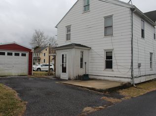 130 S Chestnut St #1, Annville, PA 17003