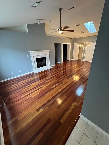 2074 Cambridge Cir Photo 1