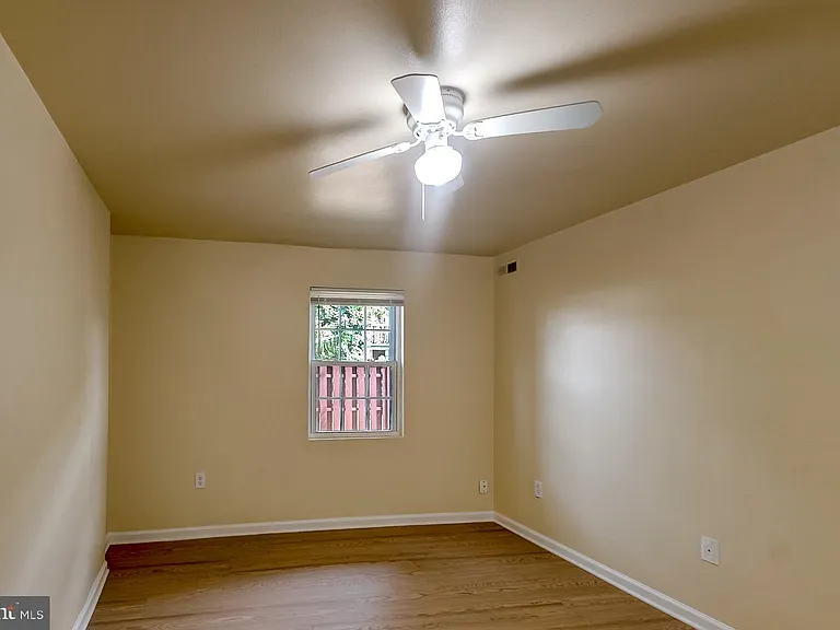 2334 Sun Valley Cir #1 — Photo 19