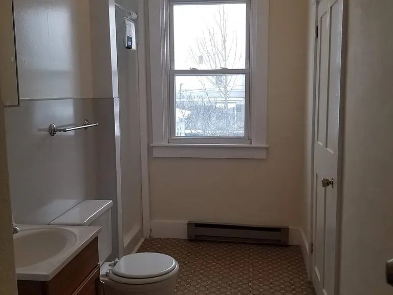 47 Main St #2 — Photo 29