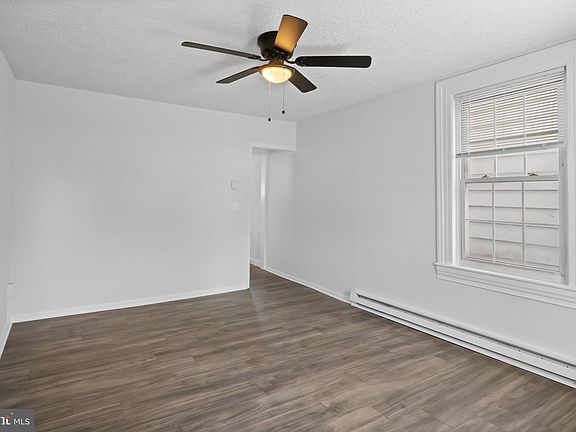 3rd image of 614 Monocacy Dr