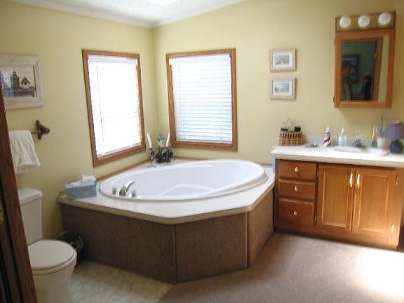 5th image of 17217 E County Road Hwy #638