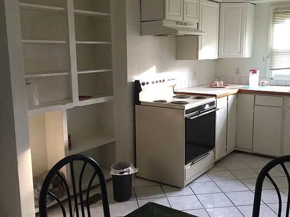 4th image of 3455 Reagan Ave