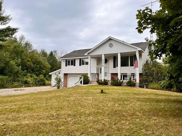 2576 W River Rd, Muskegon, MI 49445